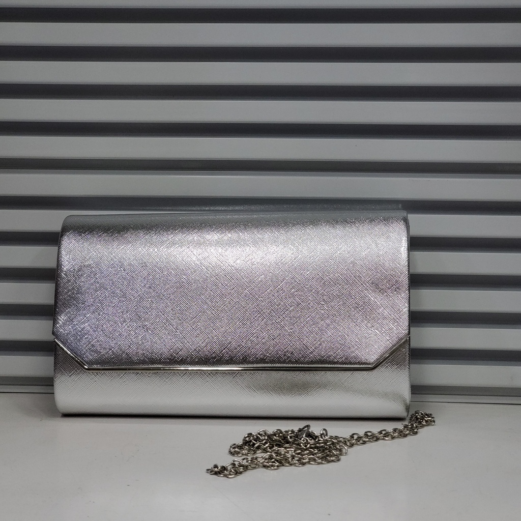 حقيبة جلد شبابية