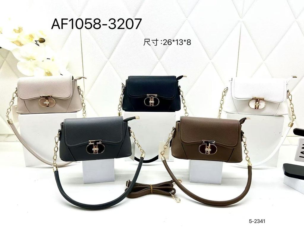 حقيبة جلد شبابية