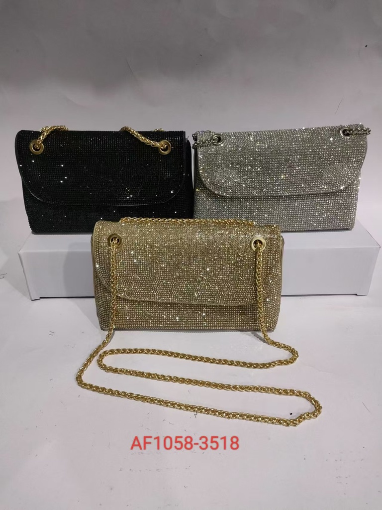 حقيبة جلد شبابية