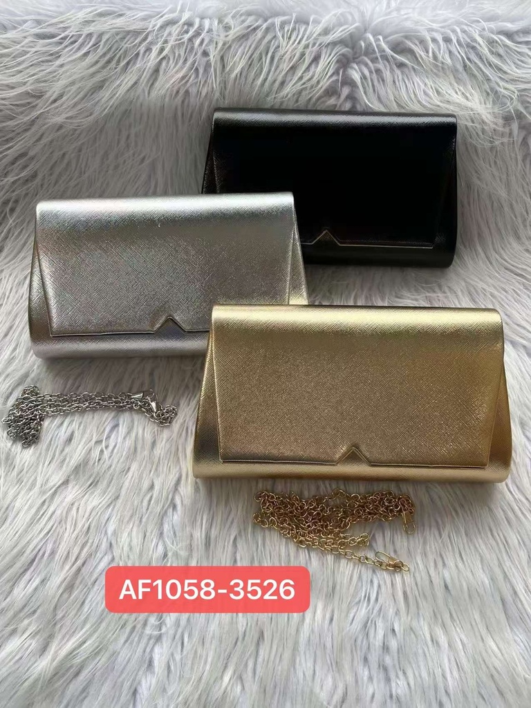 حقيبة جلد شبابية